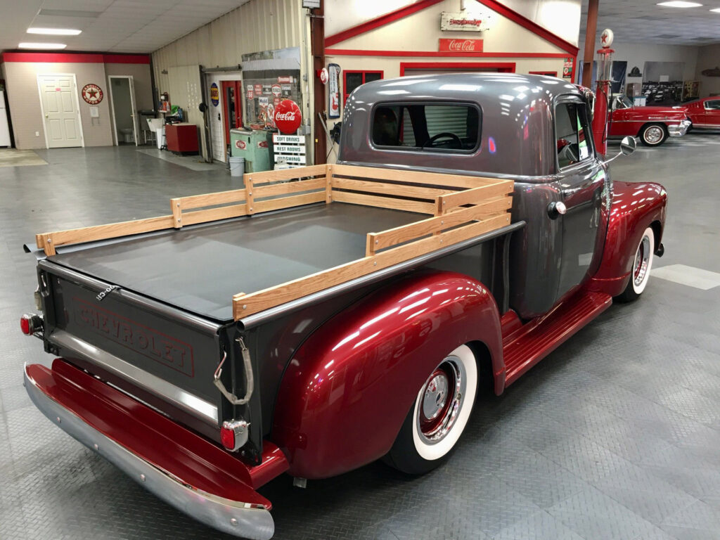 1952	Chevrolet	3100