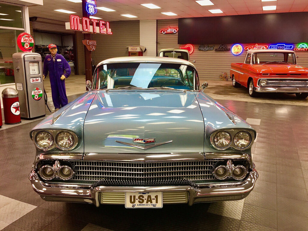1958	Chevrolet	Impala
