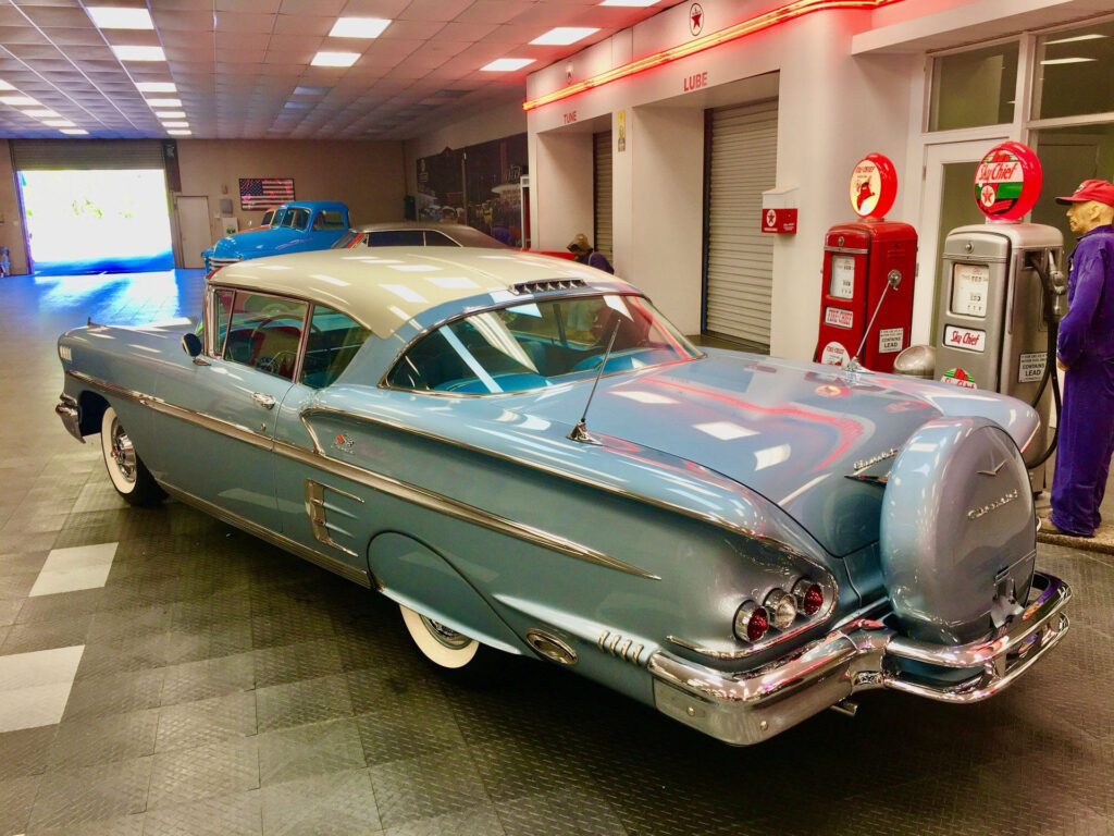 1958	Chevrolet	Impala