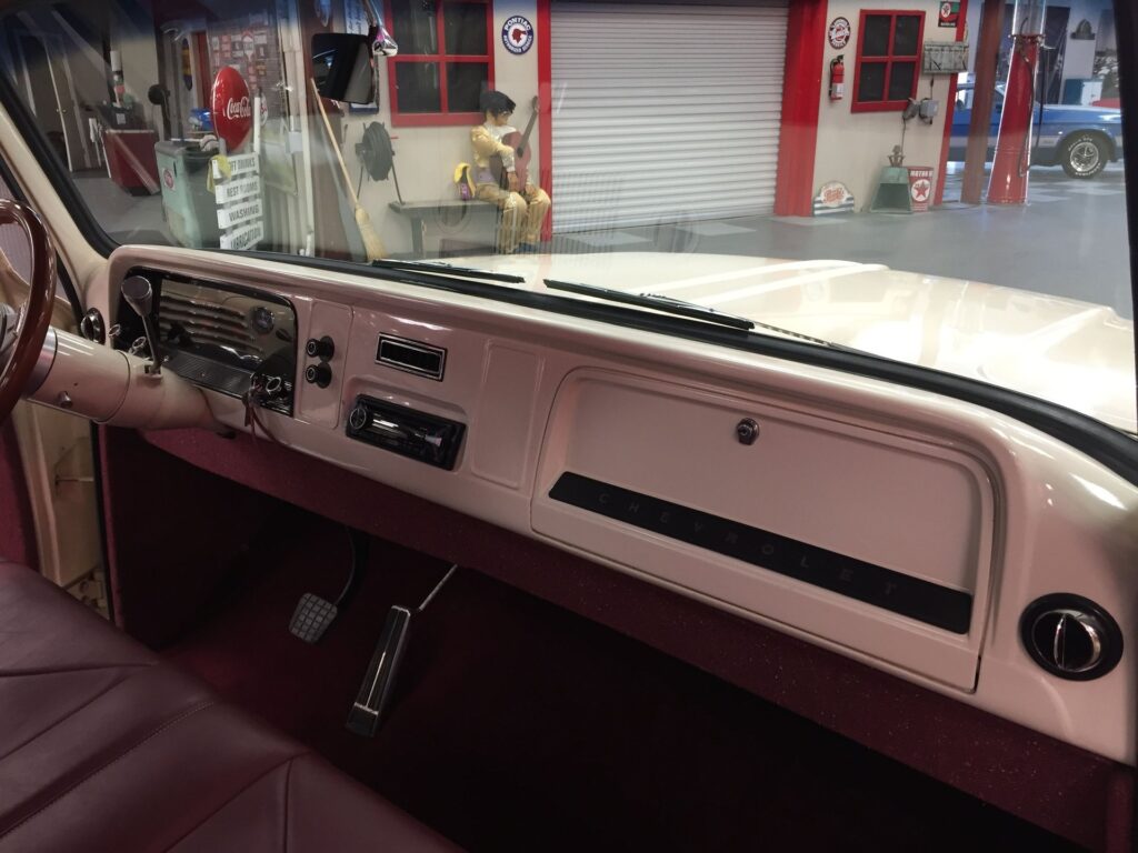 1964	Chevrolet	C10