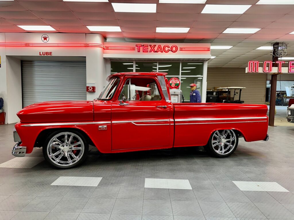 1966	Chevrolet	C10