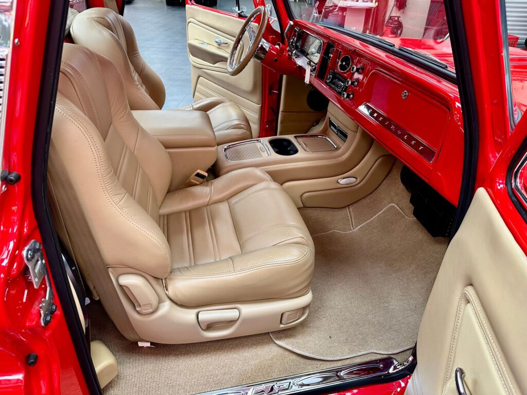 1966	Chevrolet	C10